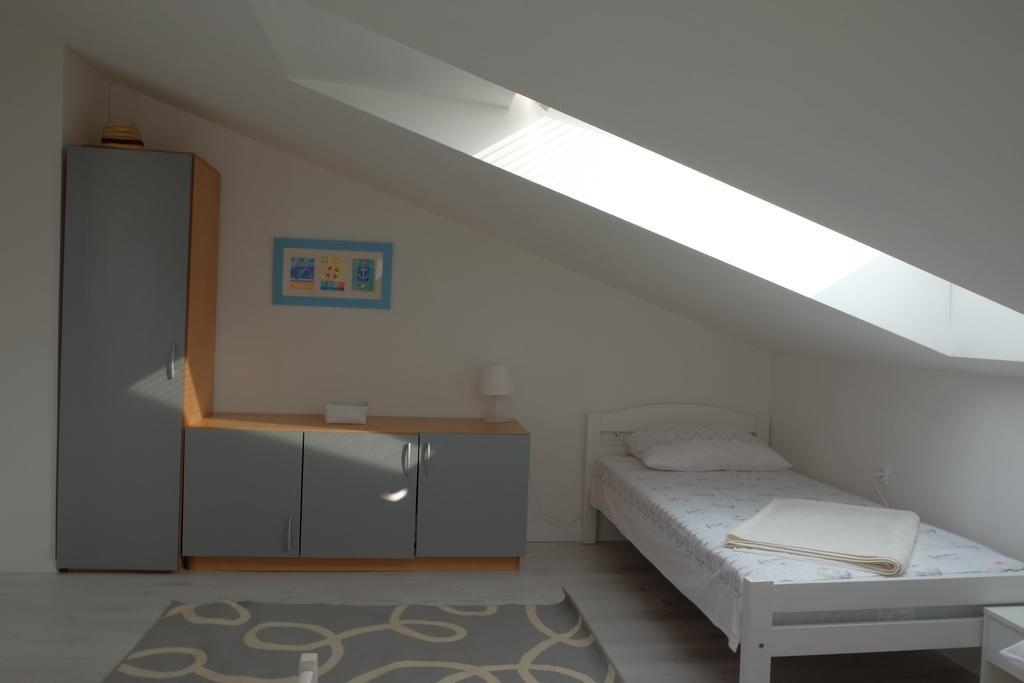 Apartment Dubravka Malinska Eksteriør billede